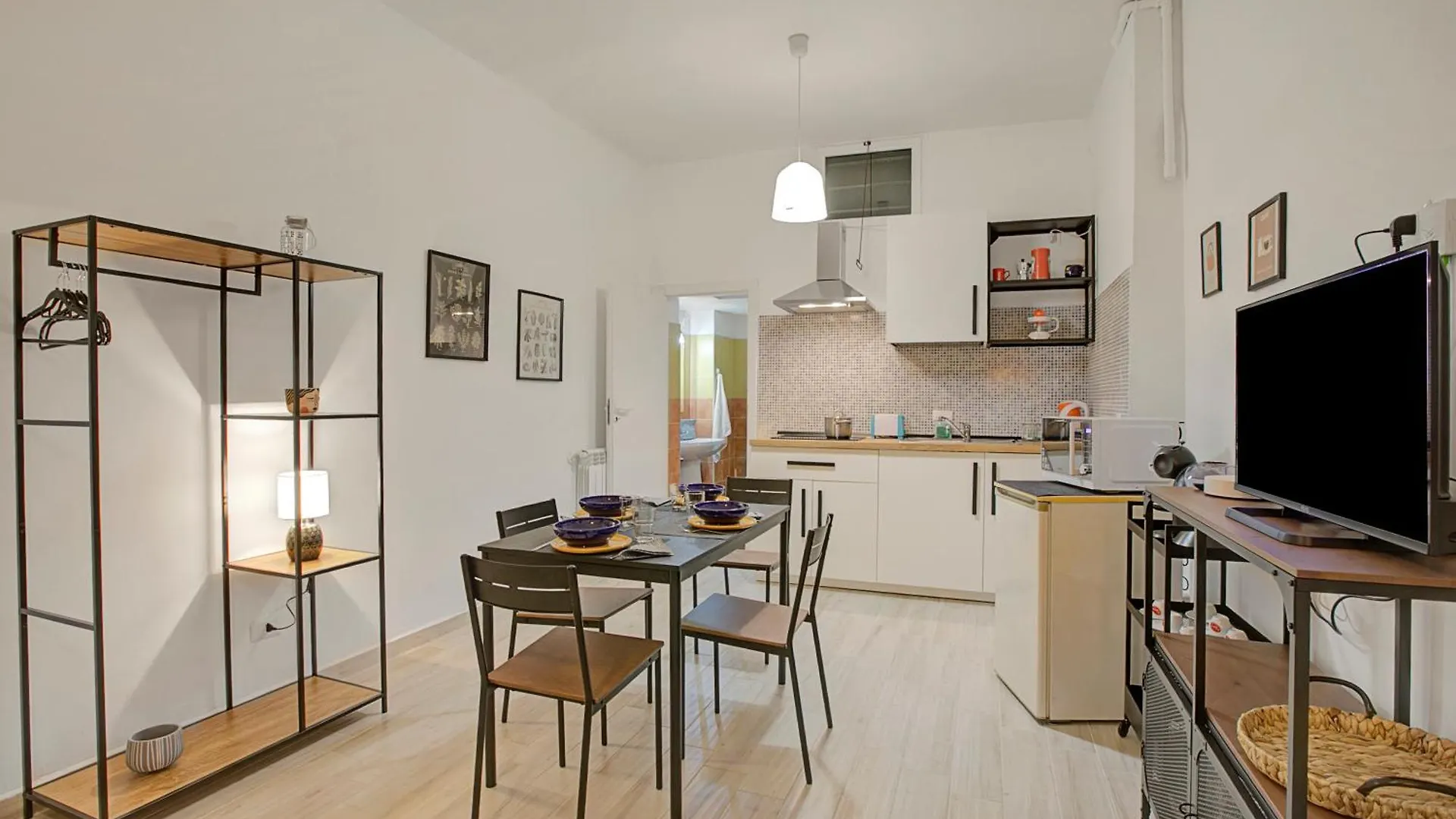 Ravanas 314 Bari Near Station - Happy Rentals Διαμέρισμα